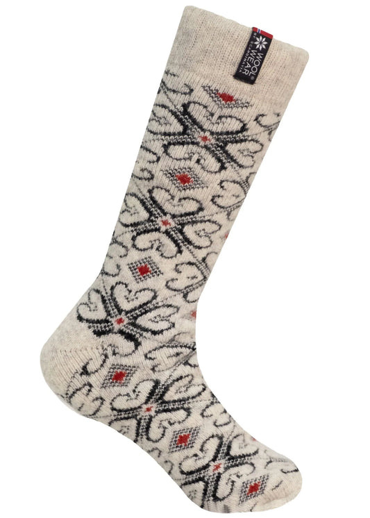 Norfinde Norwegian wool socks with Hearts, nature/navy