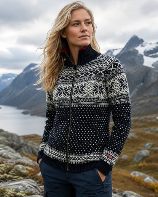 Cardigan made of 100% pure new Norwegian wool, dark blue