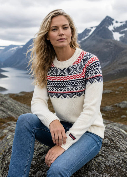 Norfinde Women's Norwegian Wool Sweater – Natural White