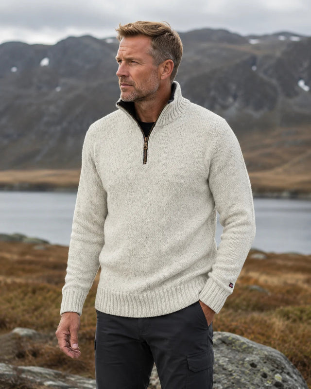 Norwegian zip-up sweater in 100% pure new wool, off-white