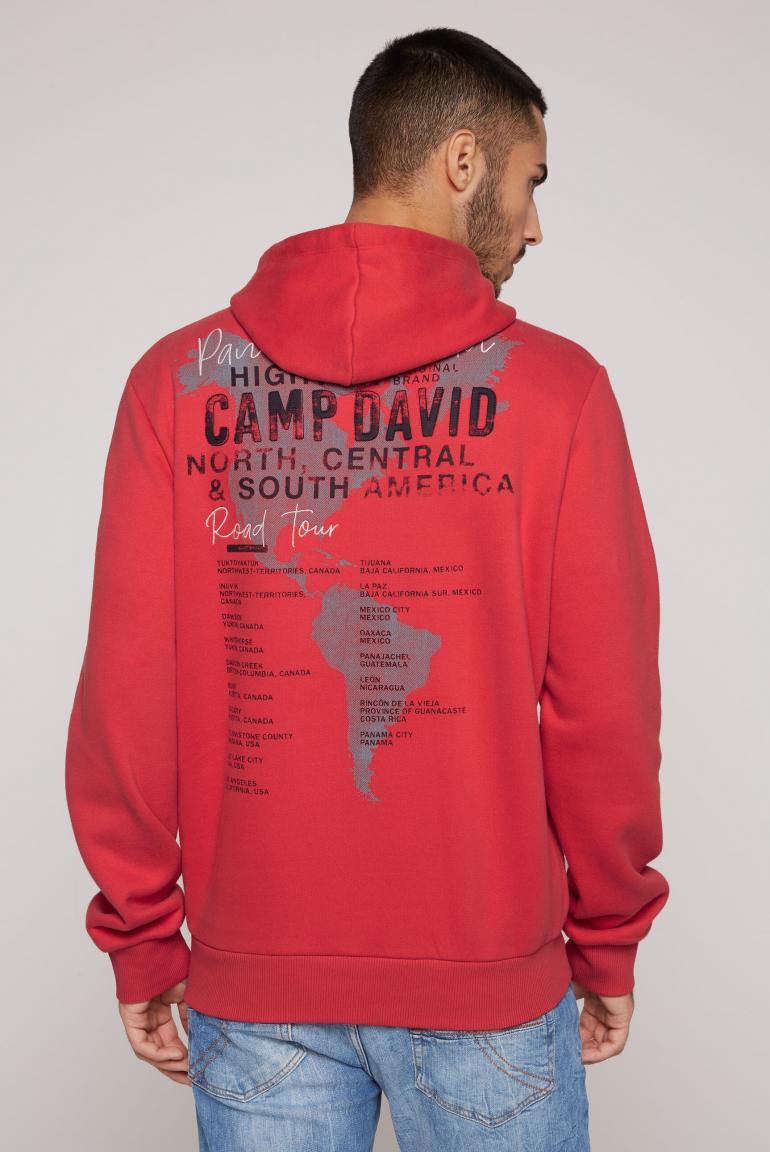 Camp David Kapuzenpullover mit auffälligen Kunstwerken in Rot - Stateshop  Fashion