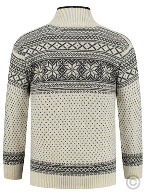 NorfindeSweater made of 100% pure new Norwegian wool, off-White